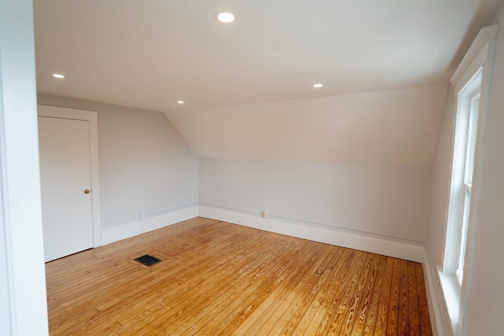 315 Lafayette St # 3 Property Photo 17