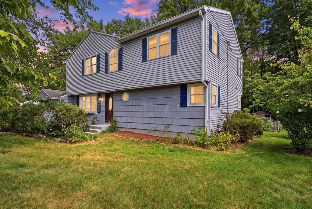 160 East St Property Photo 4