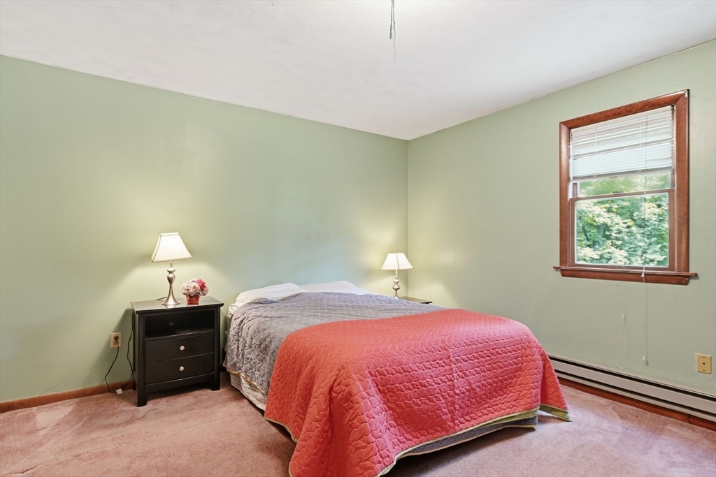160 East St Property Photo 27