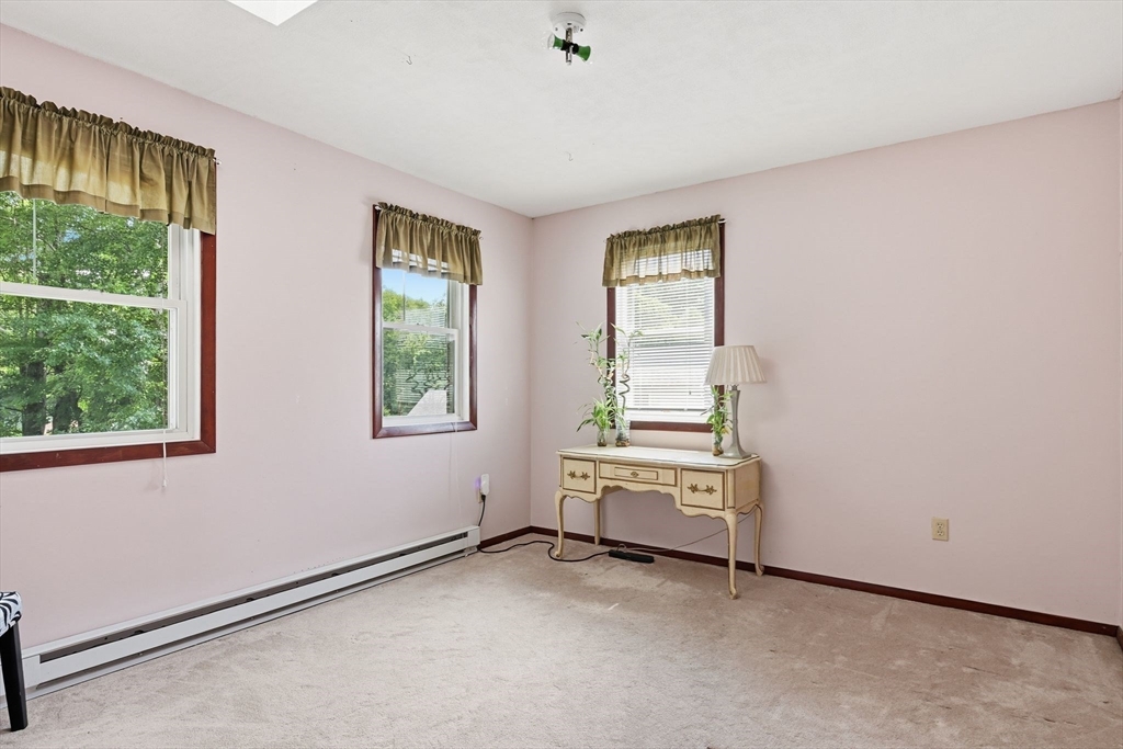 160 East St Property Photo 30
