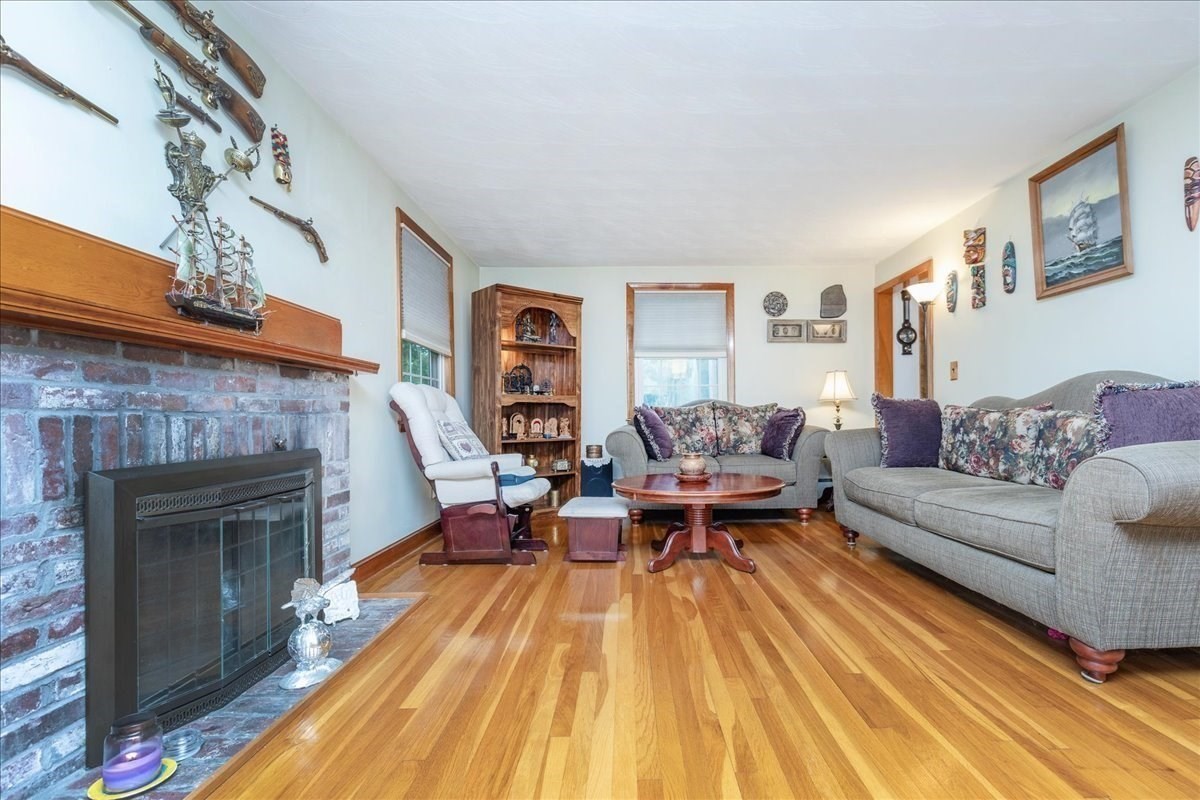 54 River St Property Photo 6