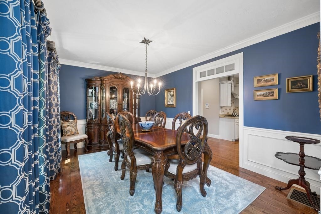 15 Key West Boulevard Property Photo 11