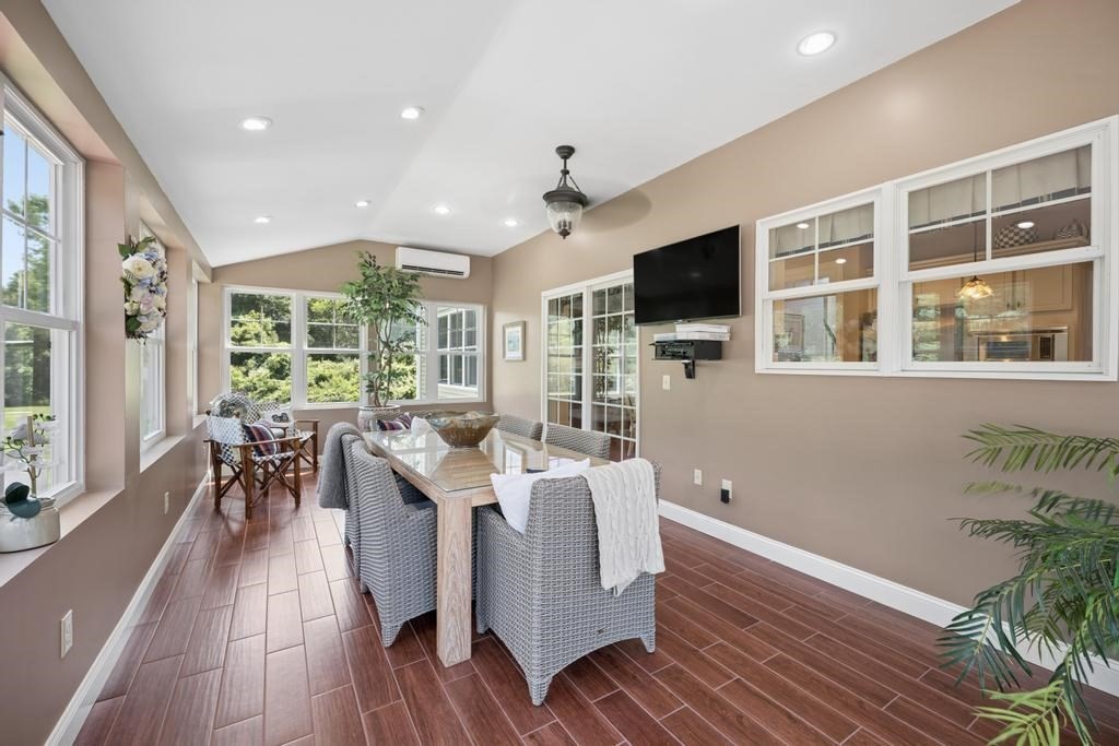 15 Key West Boulevard Property Photo 21