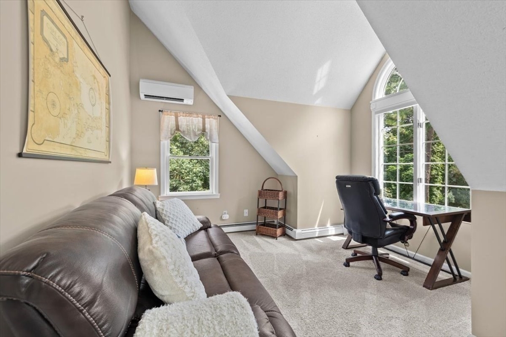 4 Selah Cir Property Photo 15