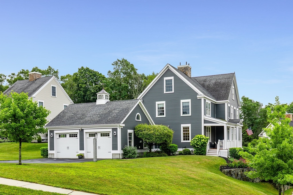 5 Point Shore Drive Property Photo 1