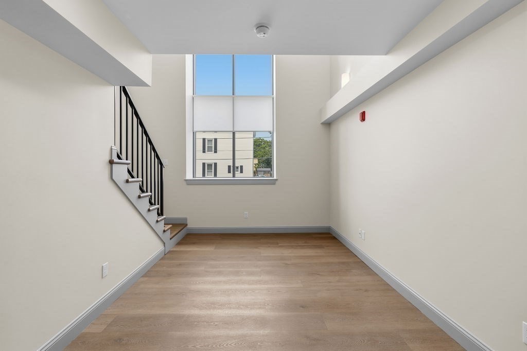 160 Seabury St # 22 Property Photo 13