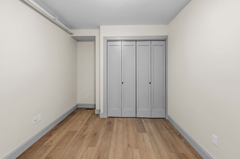 160 Seabury St # 22 Property Photo 22