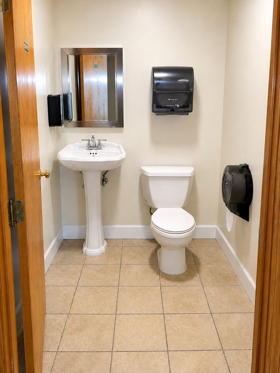 45 Central St Property Photo 11