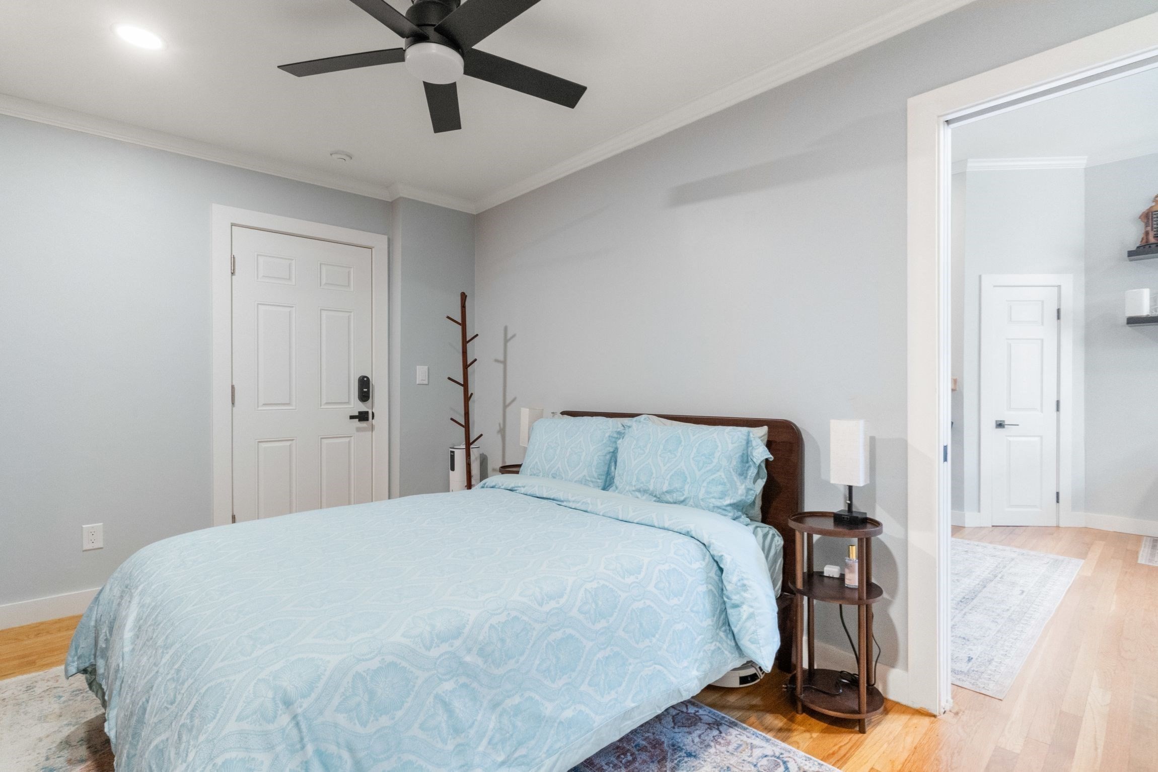 560 Columbus Avenue # 1 Property Photo 10