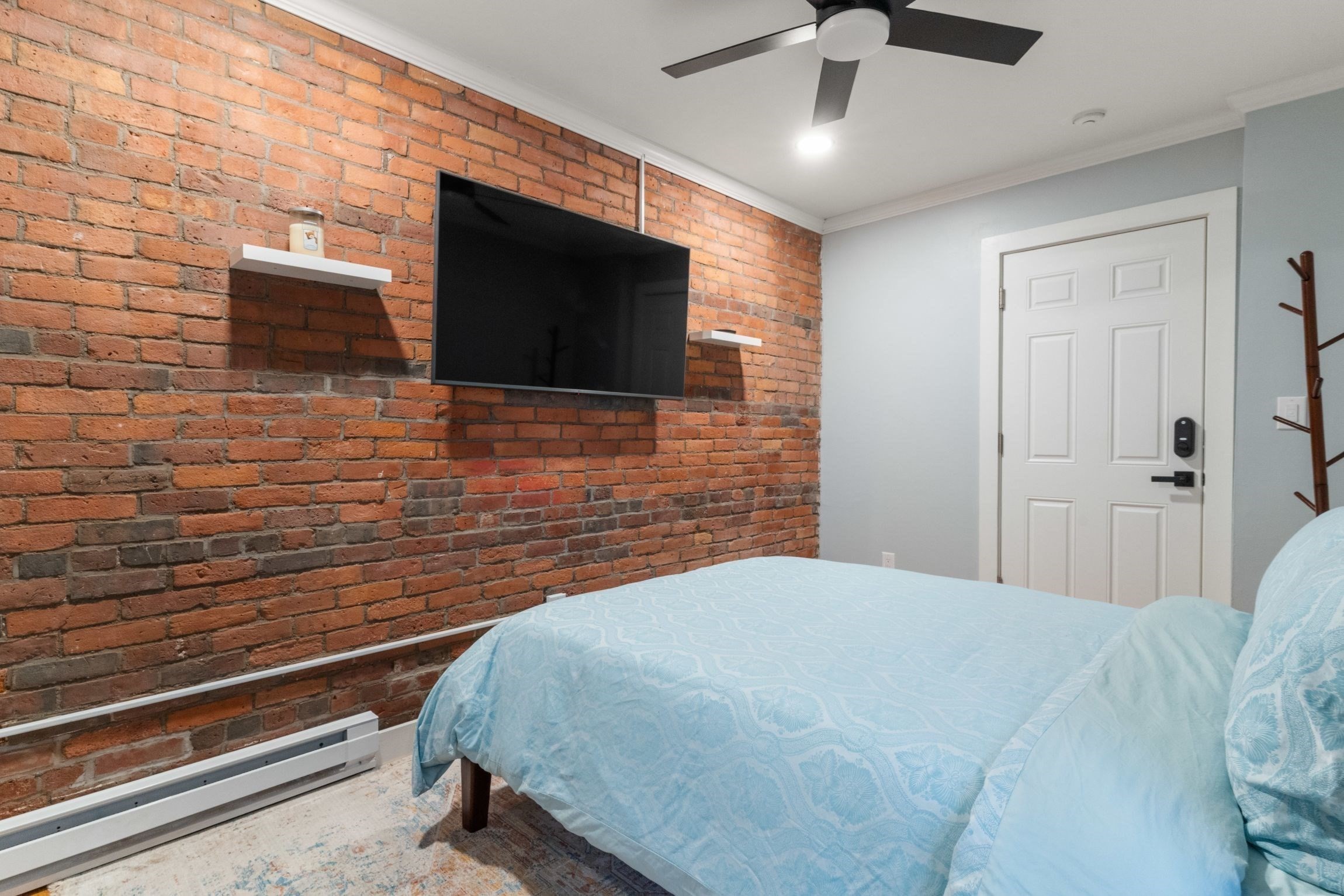 560 Columbus Avenue # 1 Property Photo 11