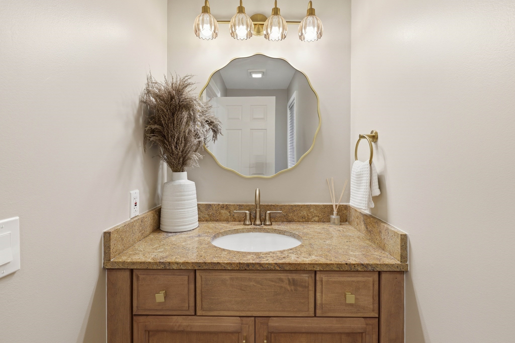 93 Jonquil Property Photo 23