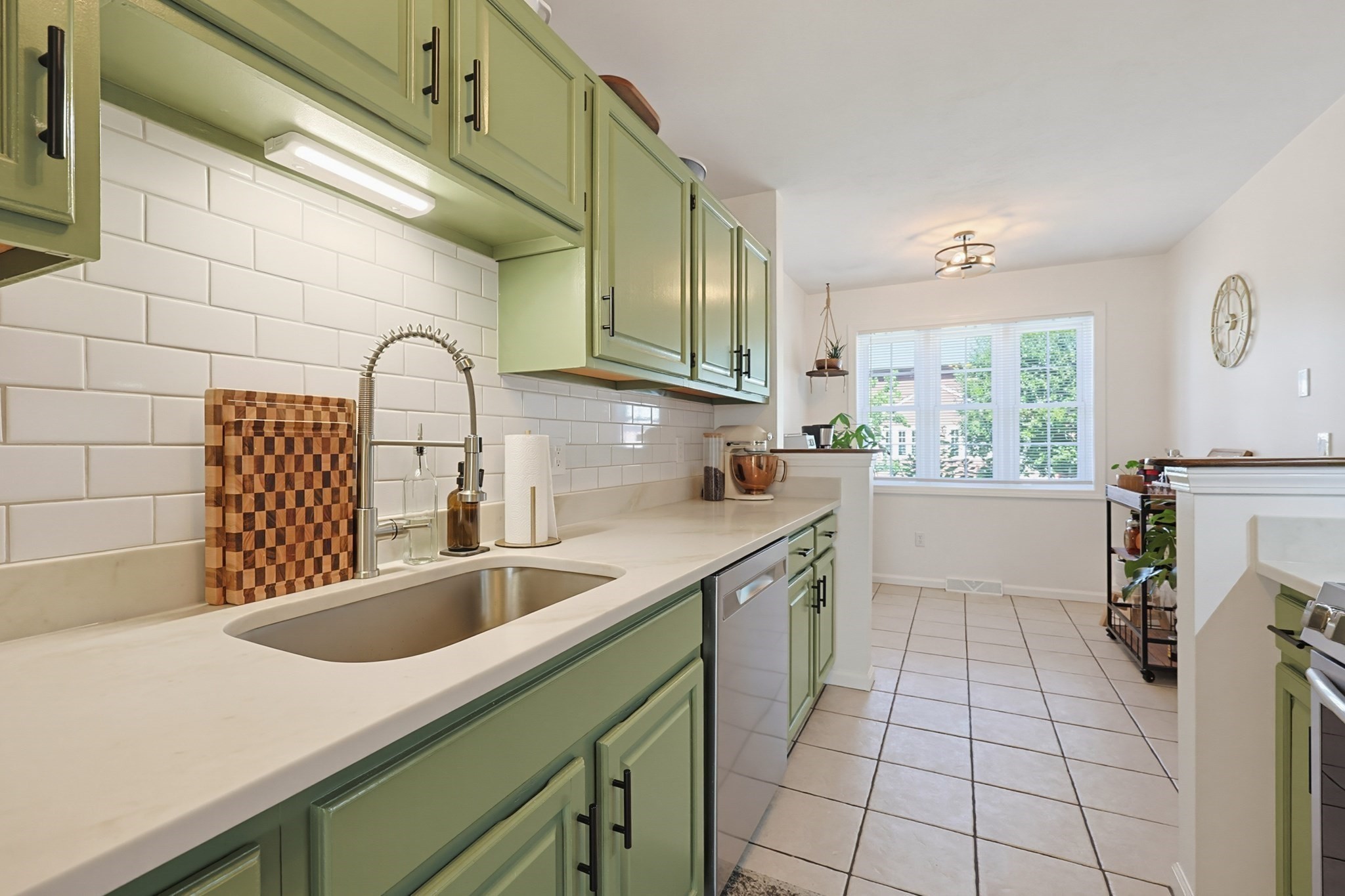 212 Laurelwood Dr # 212 Property Photo 7