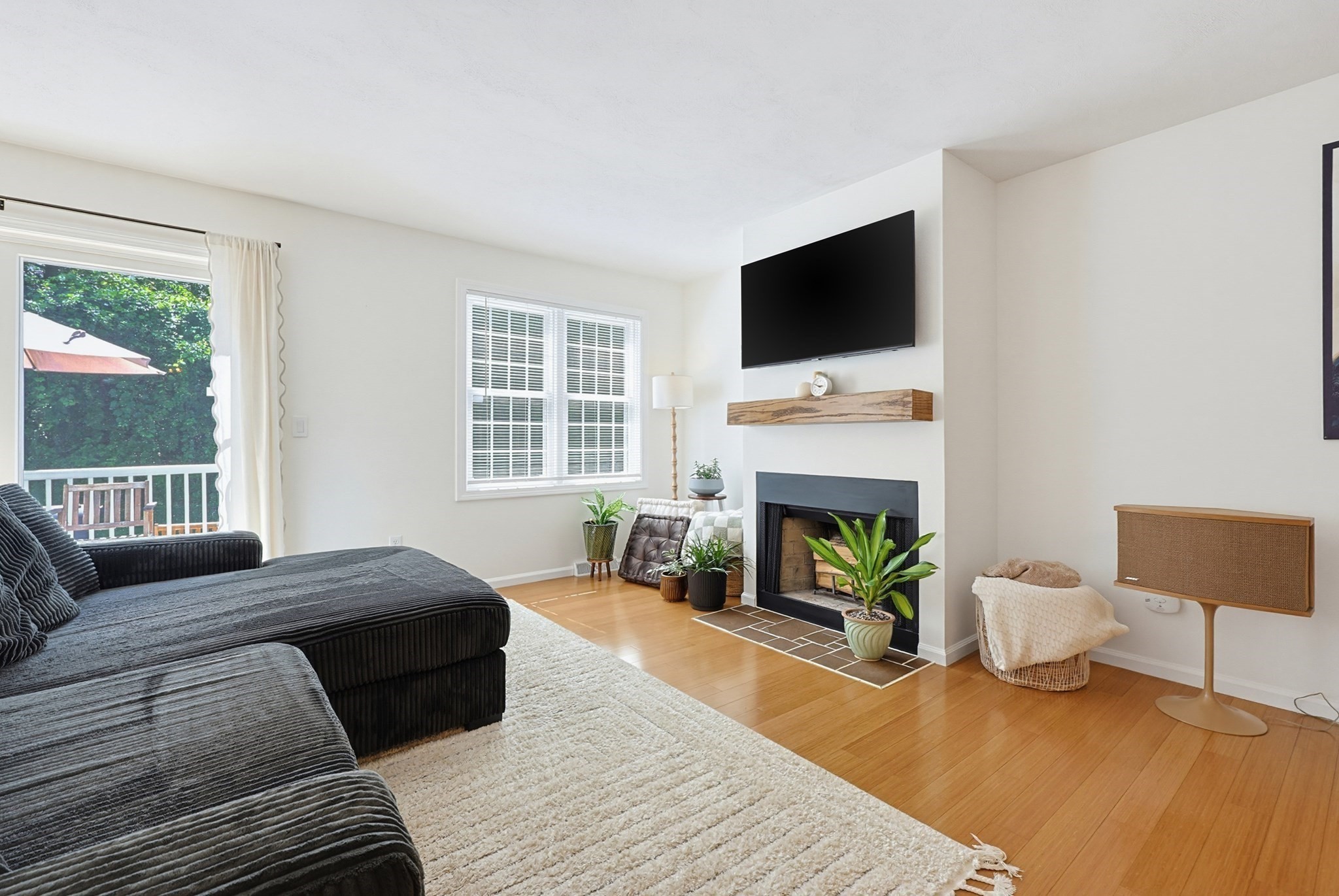 212 Laurelwood Dr # 212 Property Photo 15