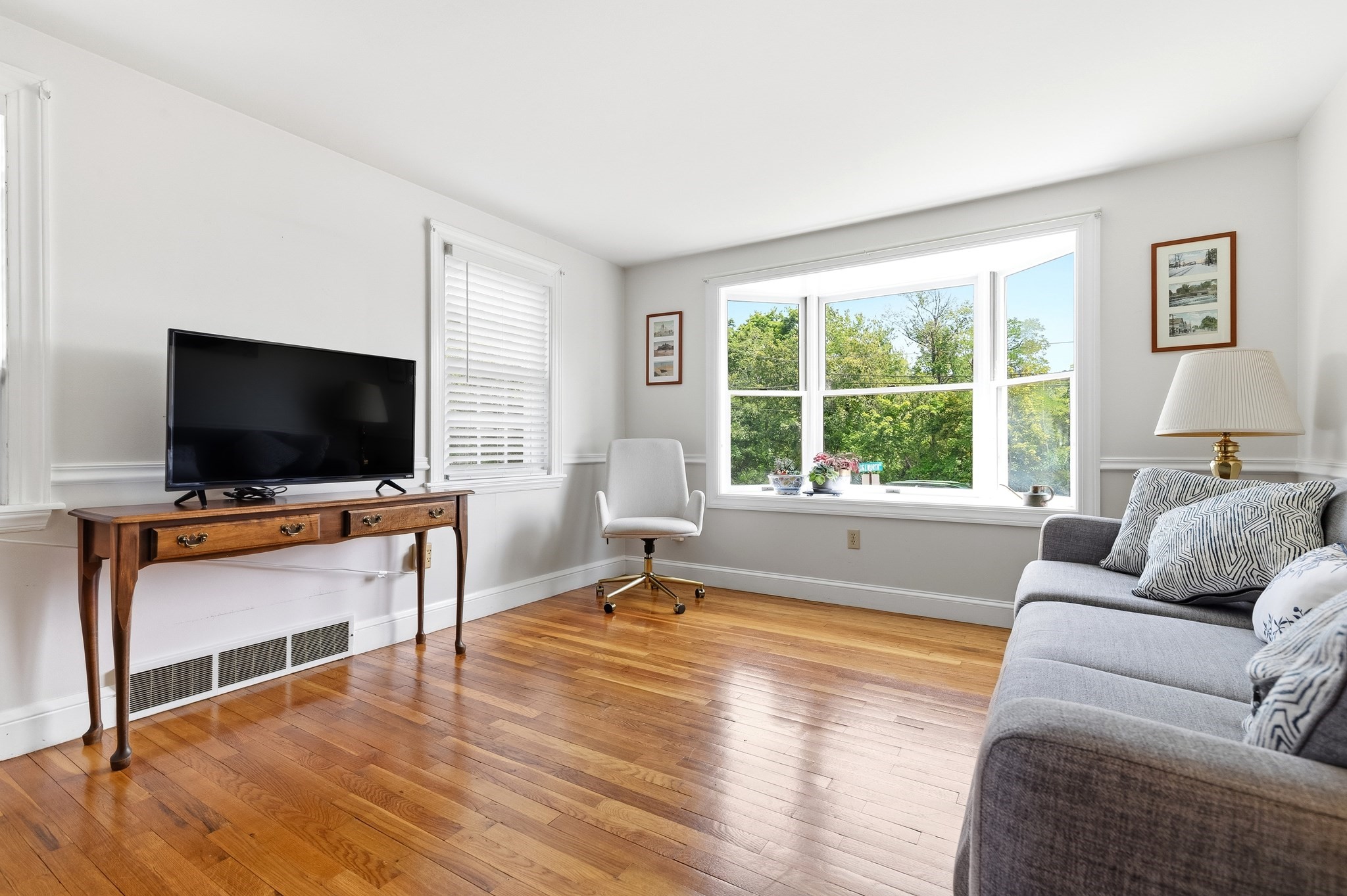 49 Edgeworth St Property Photo 5