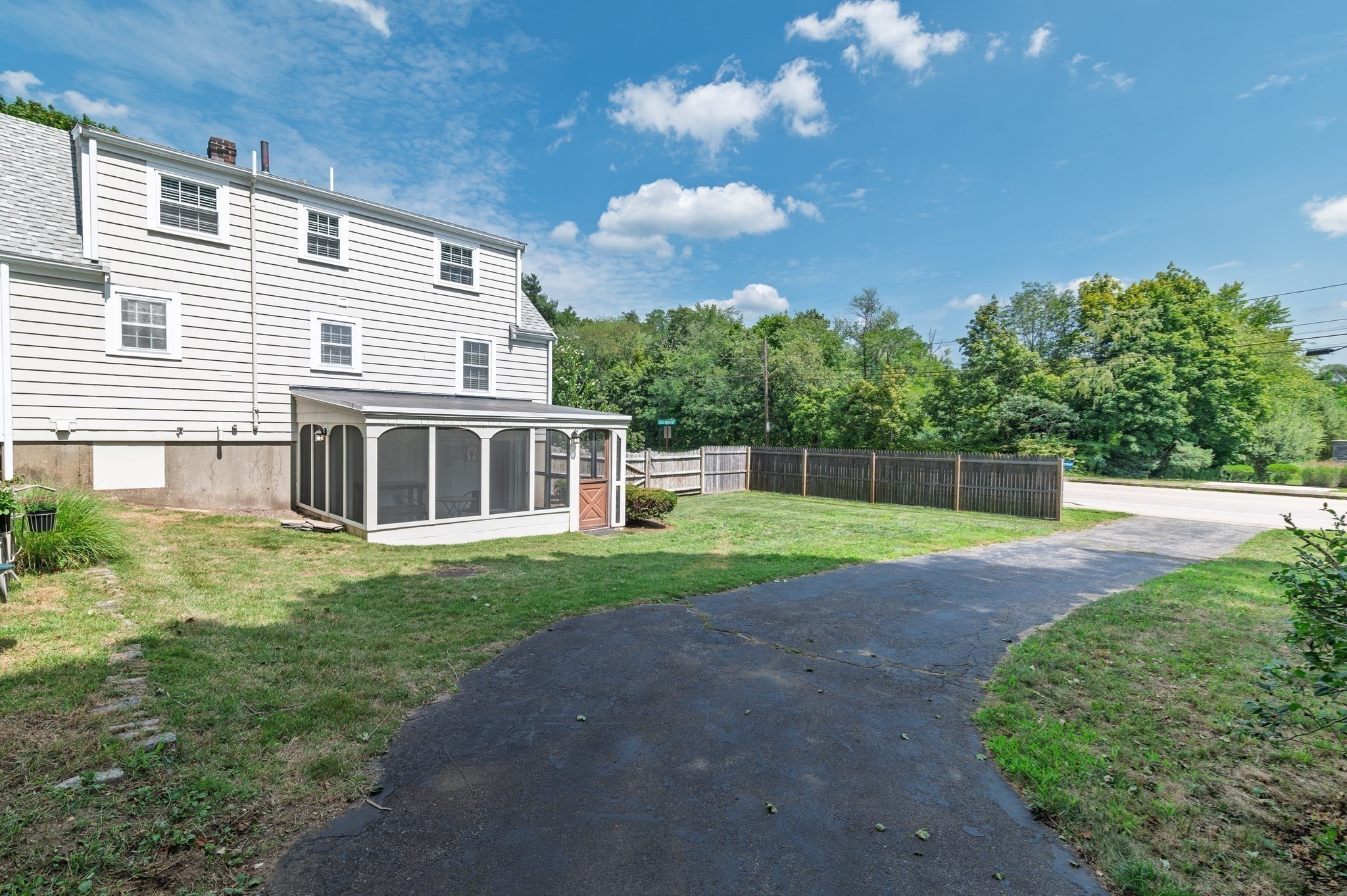 49 Edgeworth St Property Photo 25