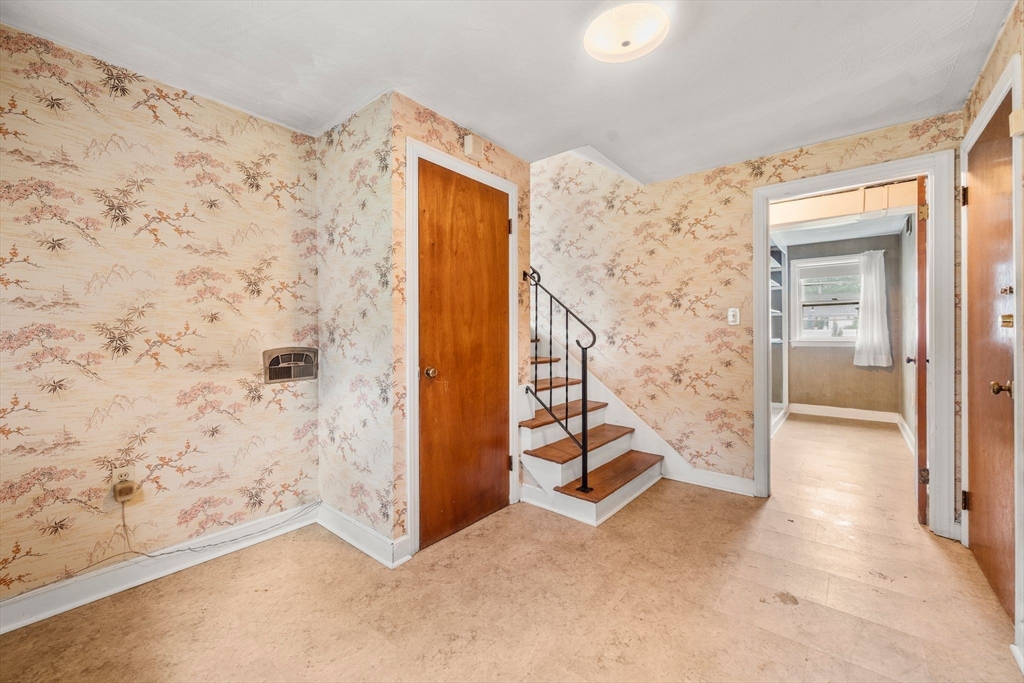 46 Selwyn Rd Property Photo 4