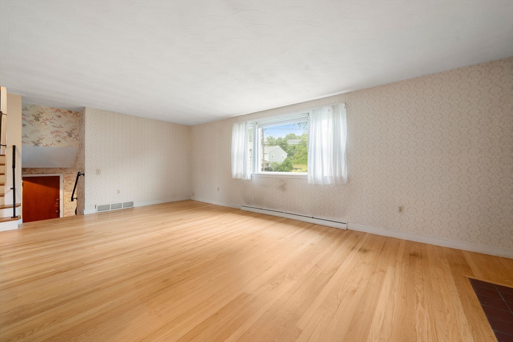 46 Selwyn Rd Property Photo 7