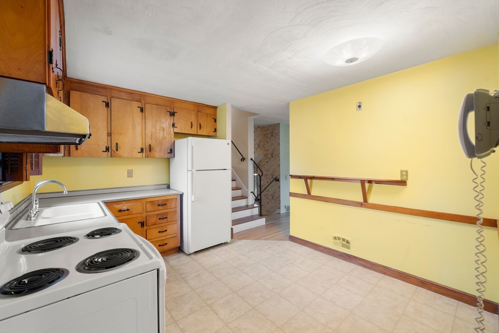 46 Selwyn Rd Property Photo 8
