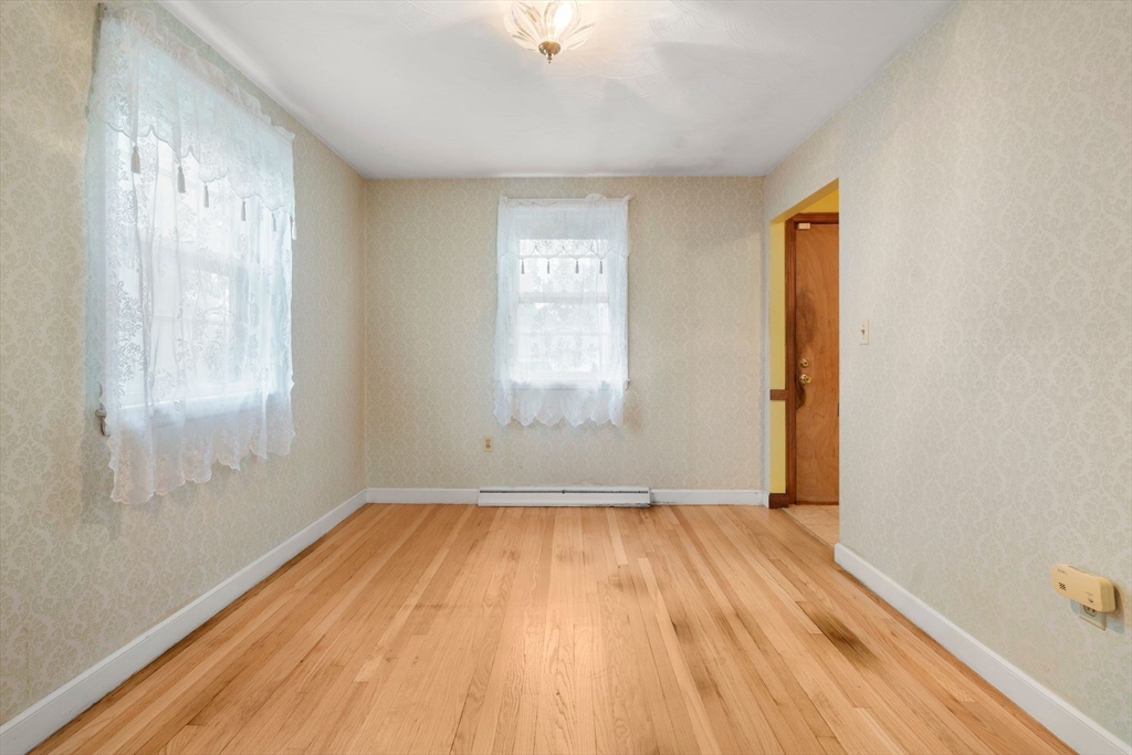 46 Selwyn Rd Property Photo 11