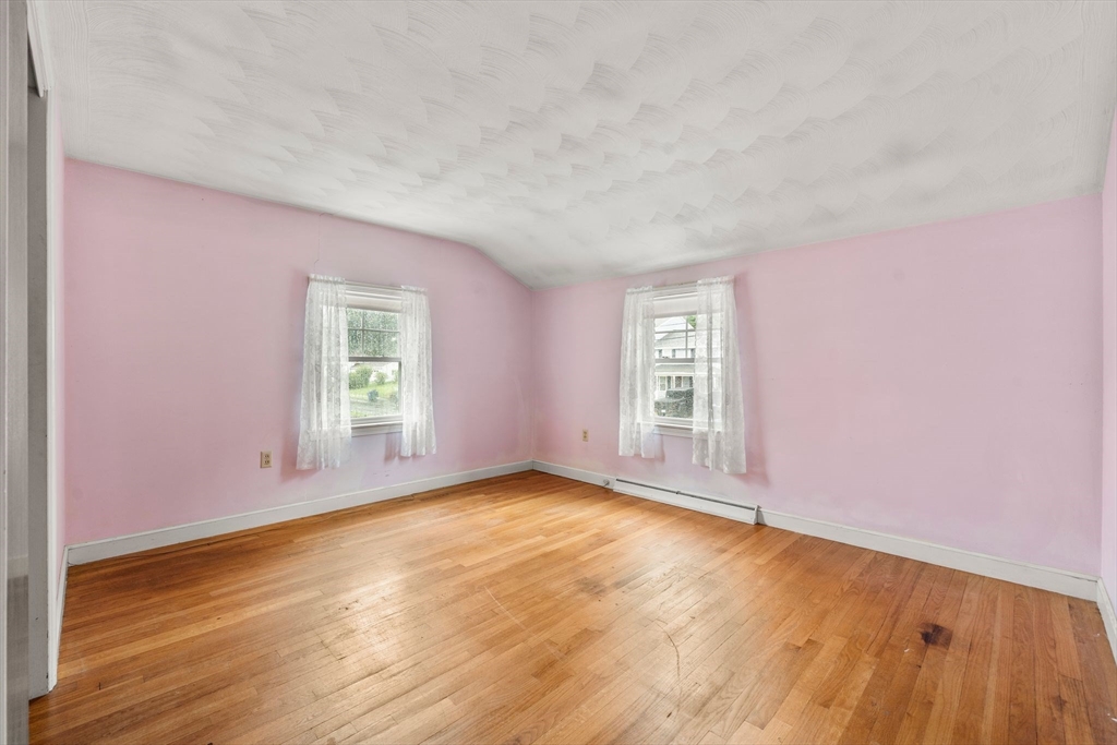 46 Selwyn Rd Property Photo 17