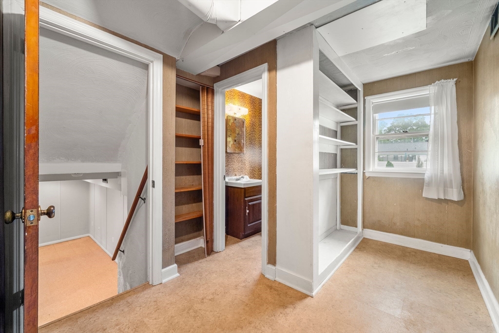 46 Selwyn Rd Property Photo 20