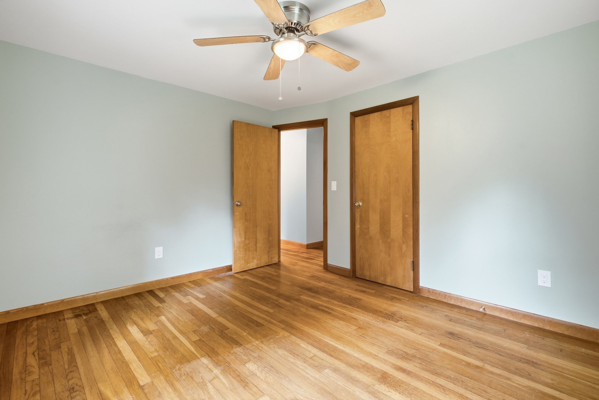292 Anawan St Property Photo 20
