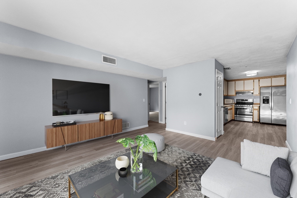 100 Cass Ave # A6 Property Photo 2