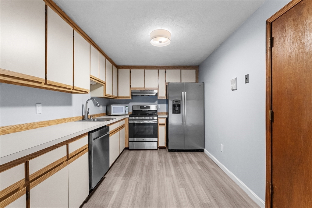 100 Cass Ave # A6 Property Photo 10