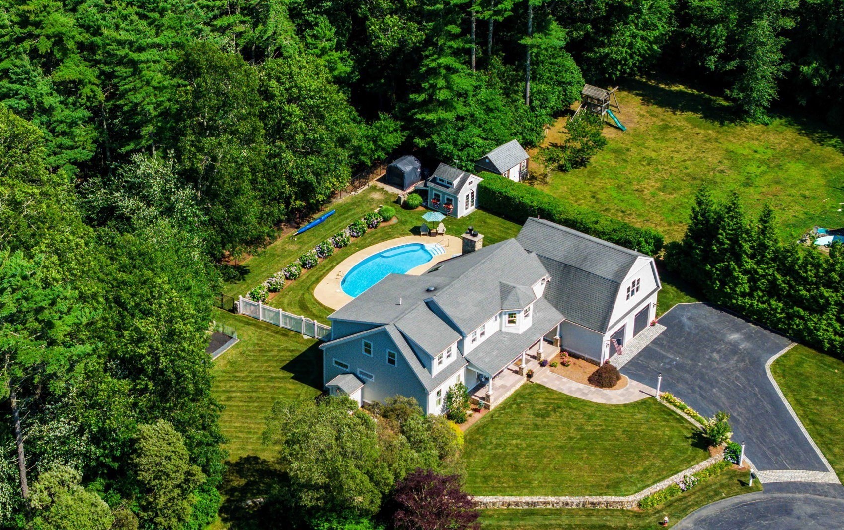 8 Park Place Property Photo 1