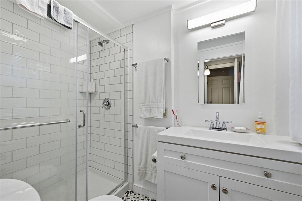 53 School St Property Photo 21