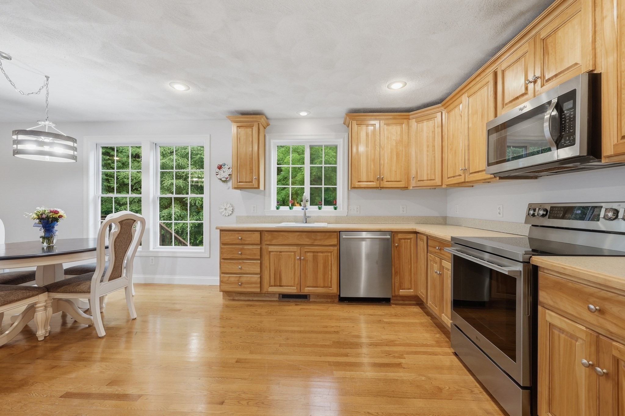 21 Olde Taverne Ln Property Photo 10