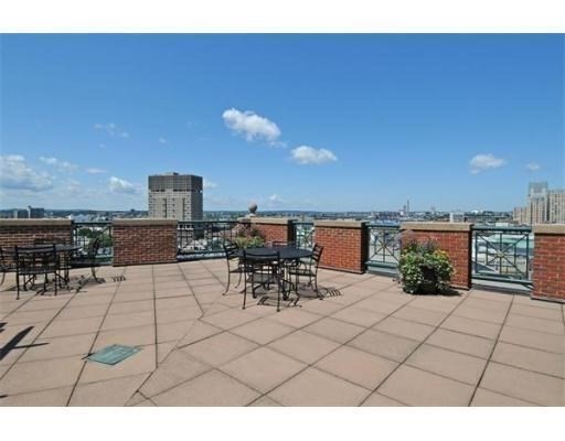 10 Rogers # 317 Property Photo 14