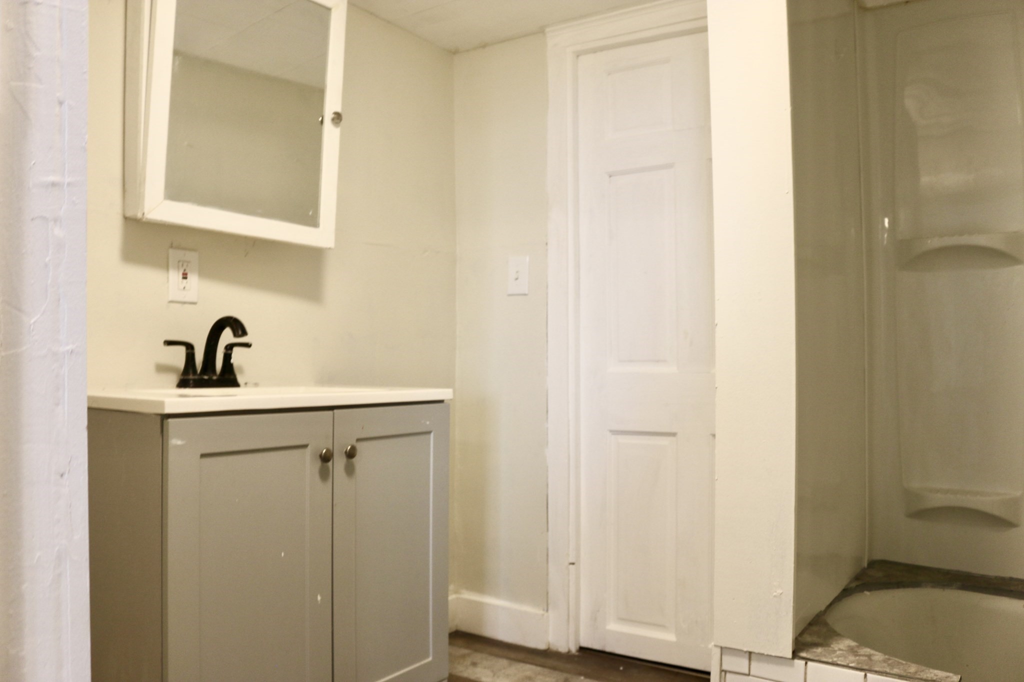 17 Granite St # 1 Property Photo 8