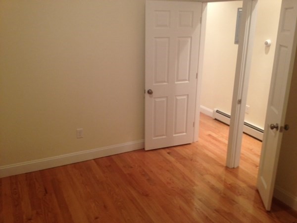 26 Maverick St # 1 Property Photo 5