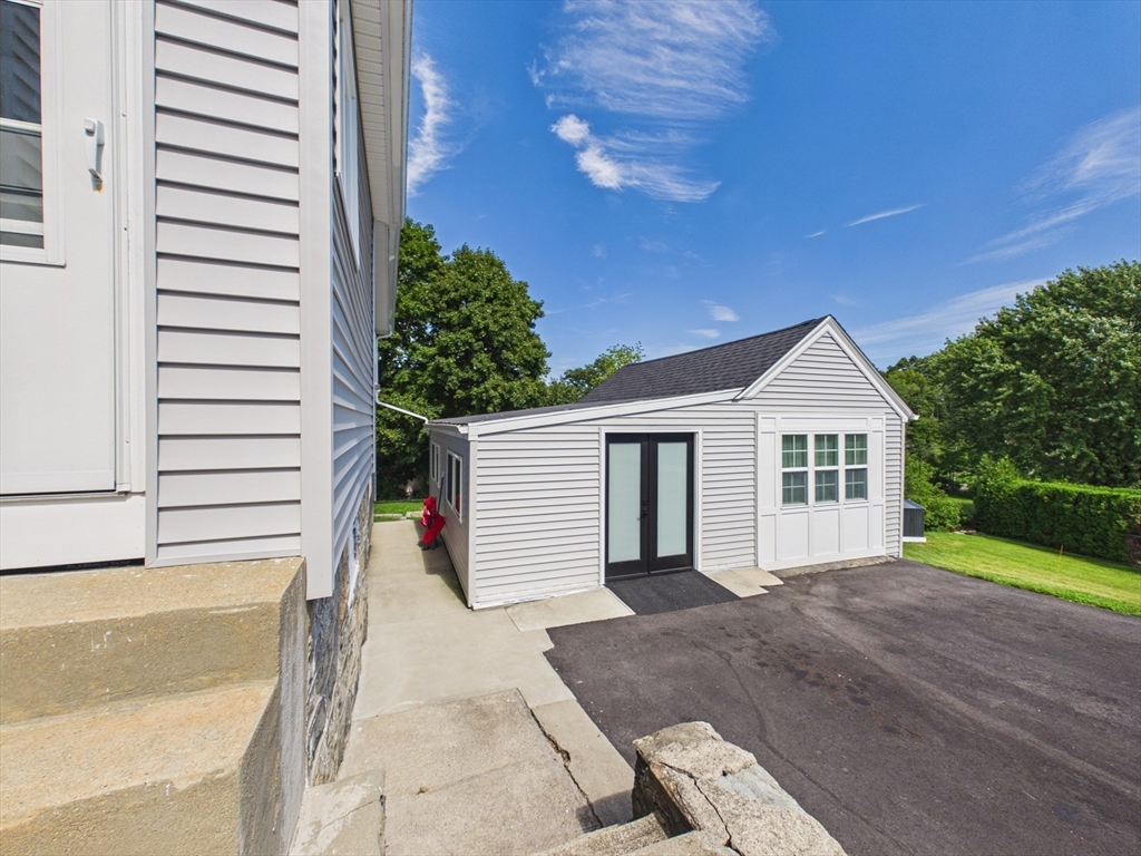 36 Bellevue Ave Property Photo 34