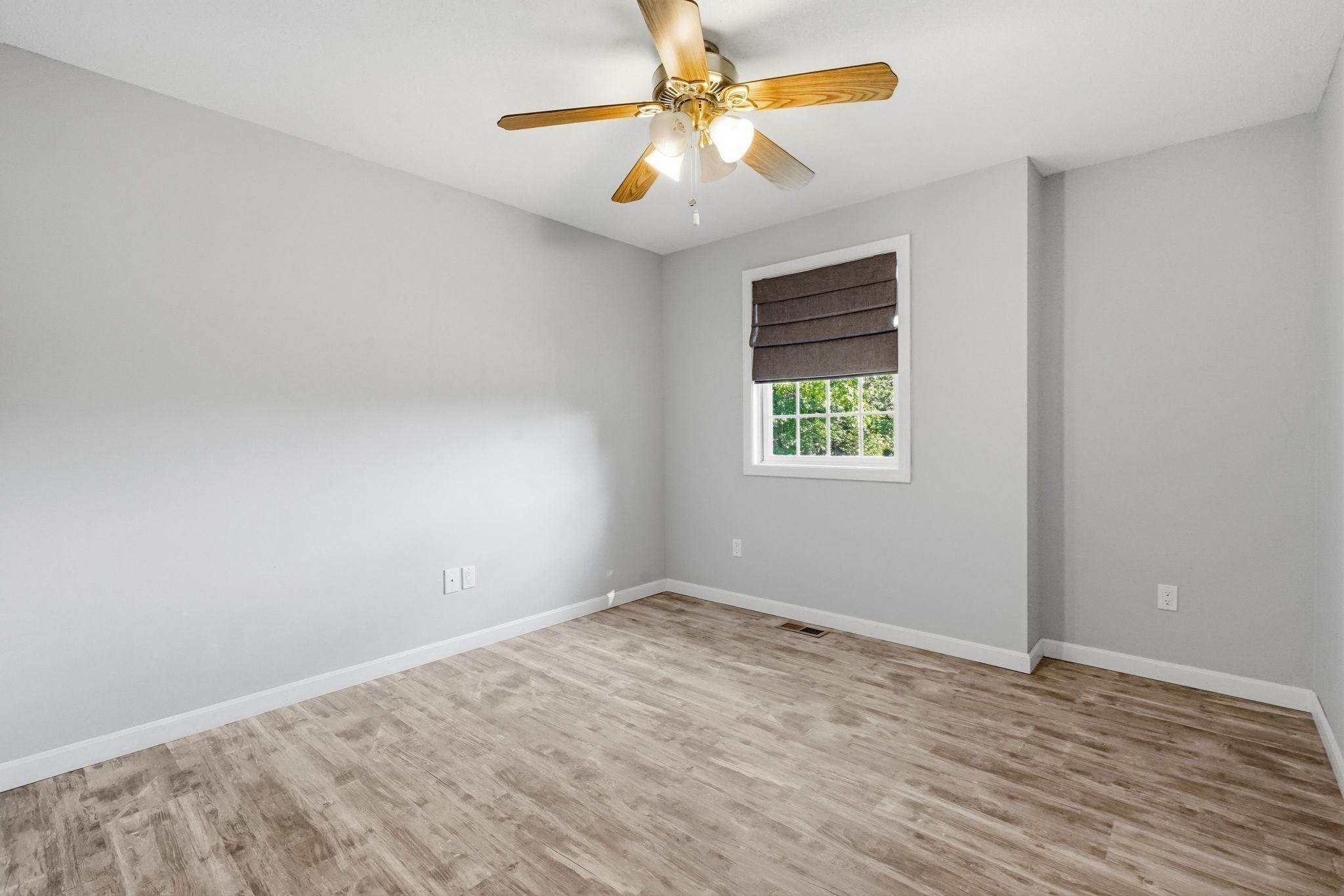 74 Clark St Property Photo 18
