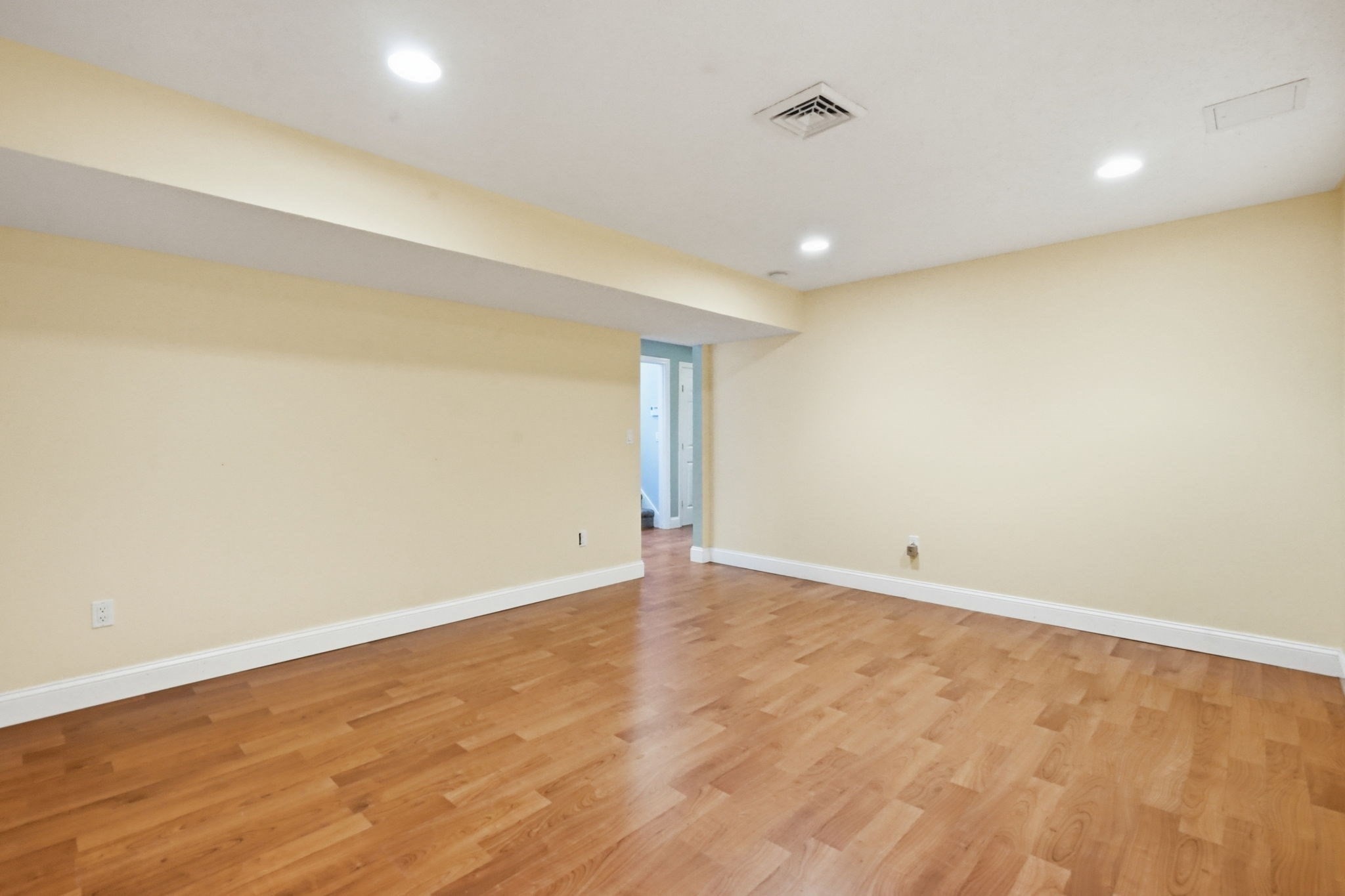 74 Clark St Property Photo 33
