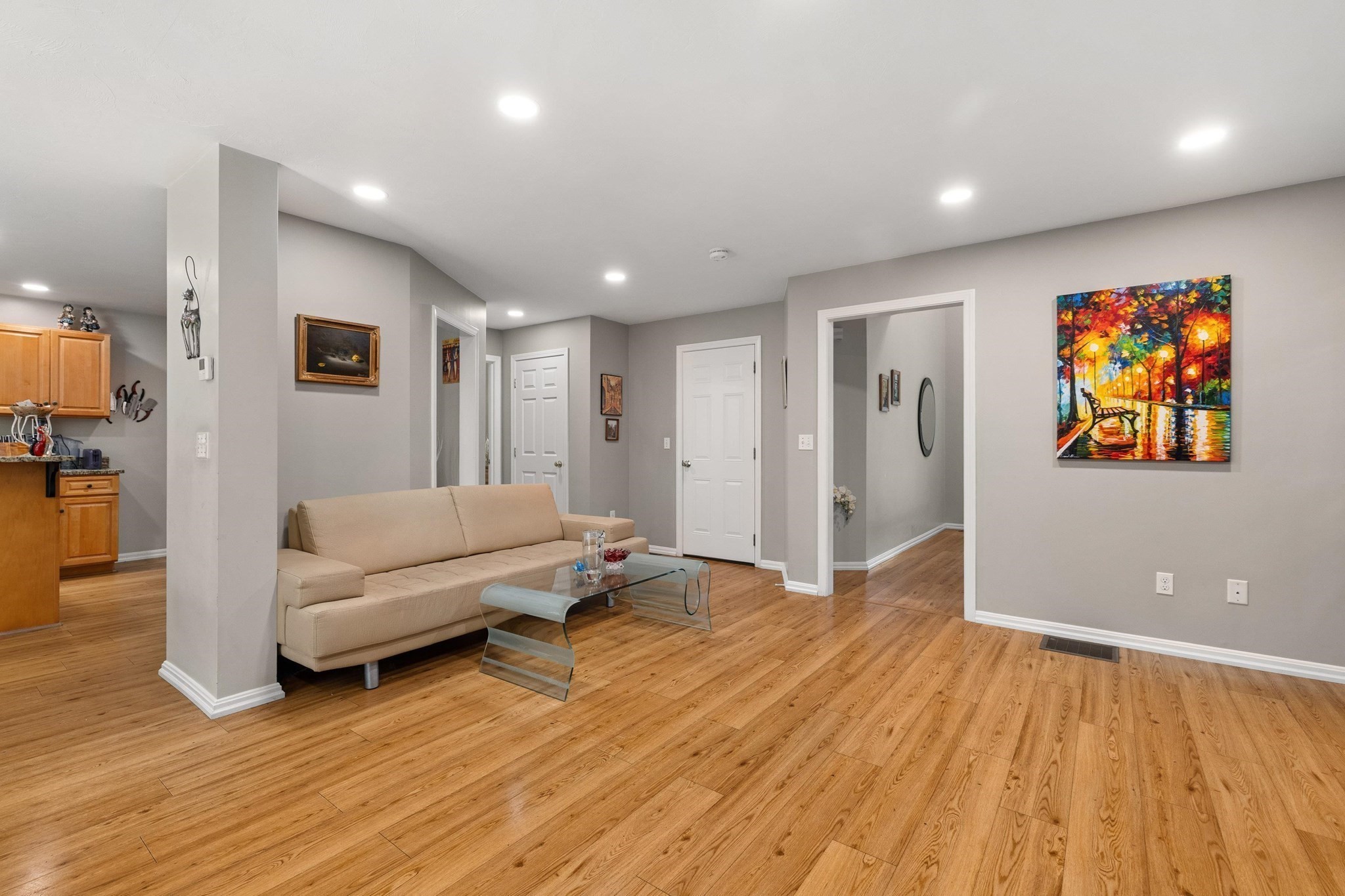 172 South St. # 172 Property Photo 6
