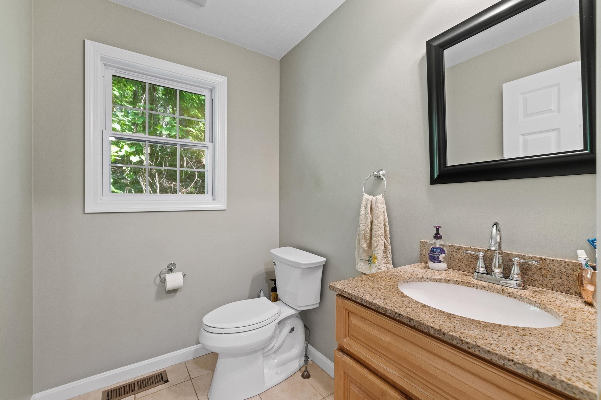 172 South St. # 172 Property Photo 9