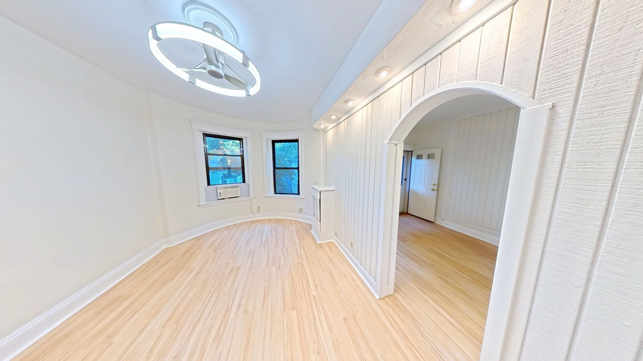 40 Winchester St # 8 Property Photo 2