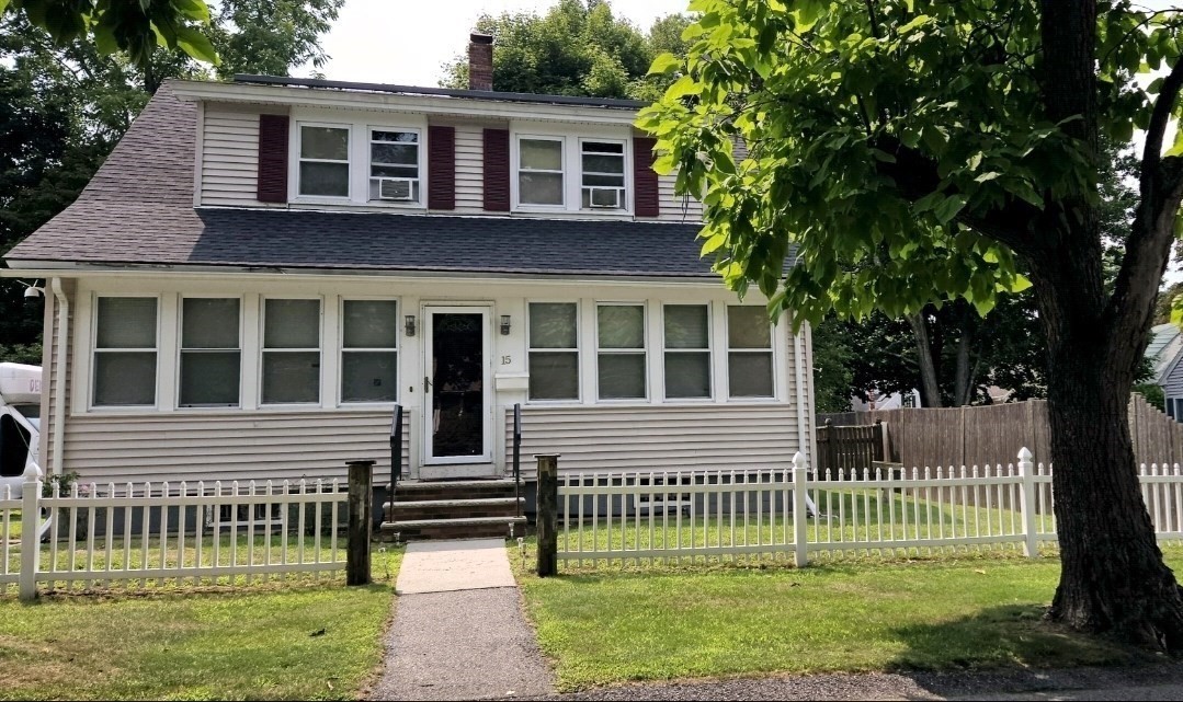 15 Dinsmore Street Property Photo 3