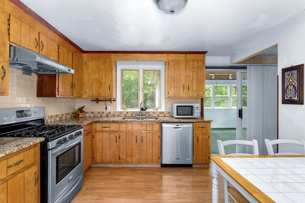 170 David Rd Property Photo 10