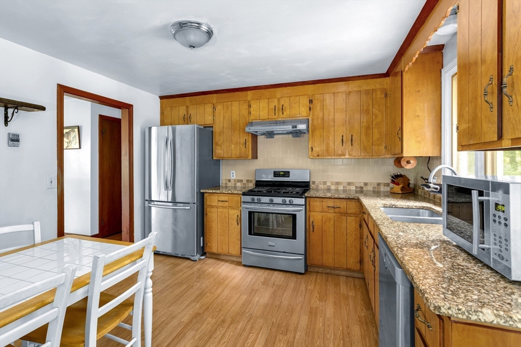 170 David Rd Property Photo 11