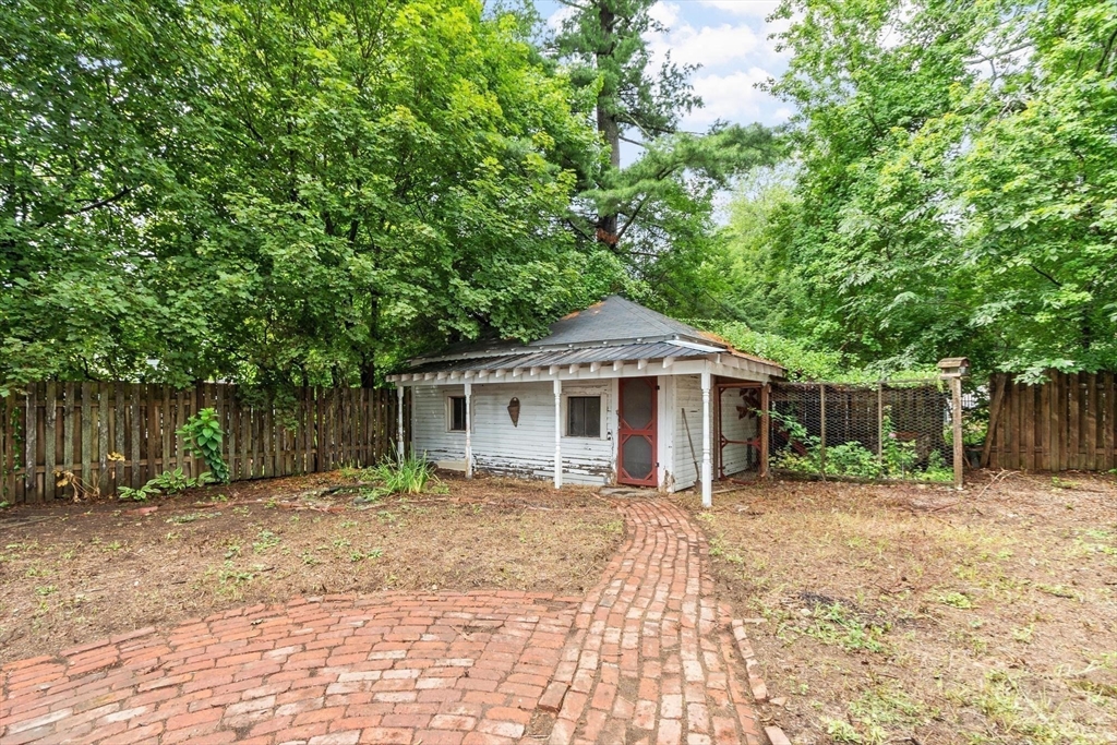 27 Foss Rd Property Photo 34