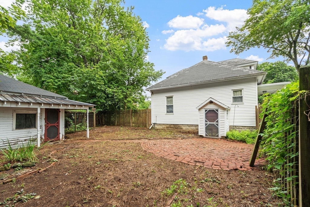 27 Foss Rd Property Photo 36
