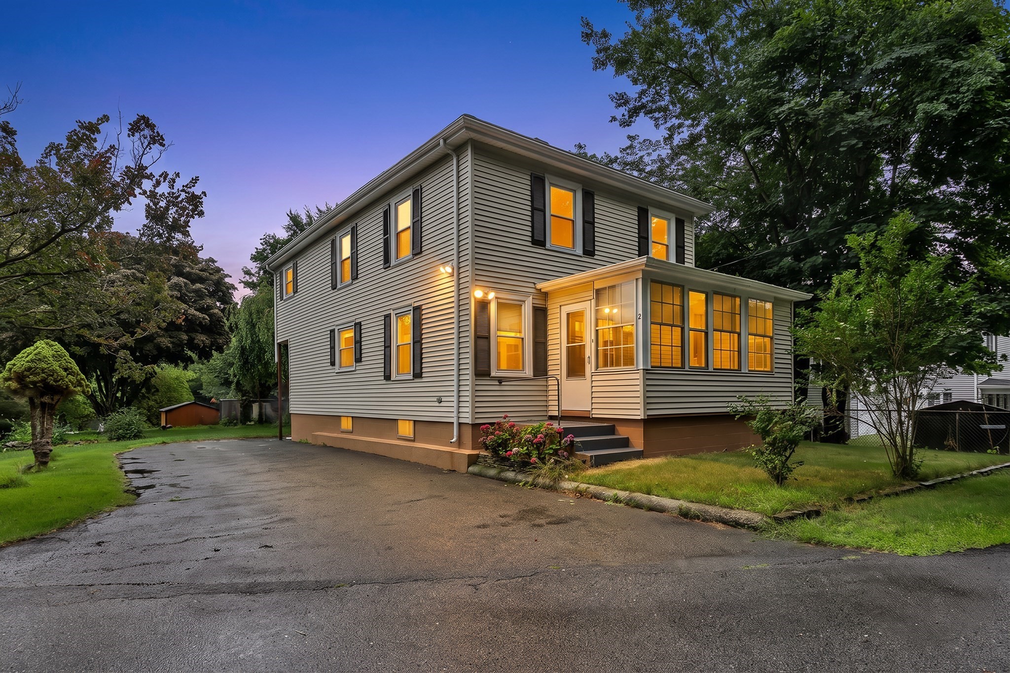 2 Clarendon St Property Photo 1