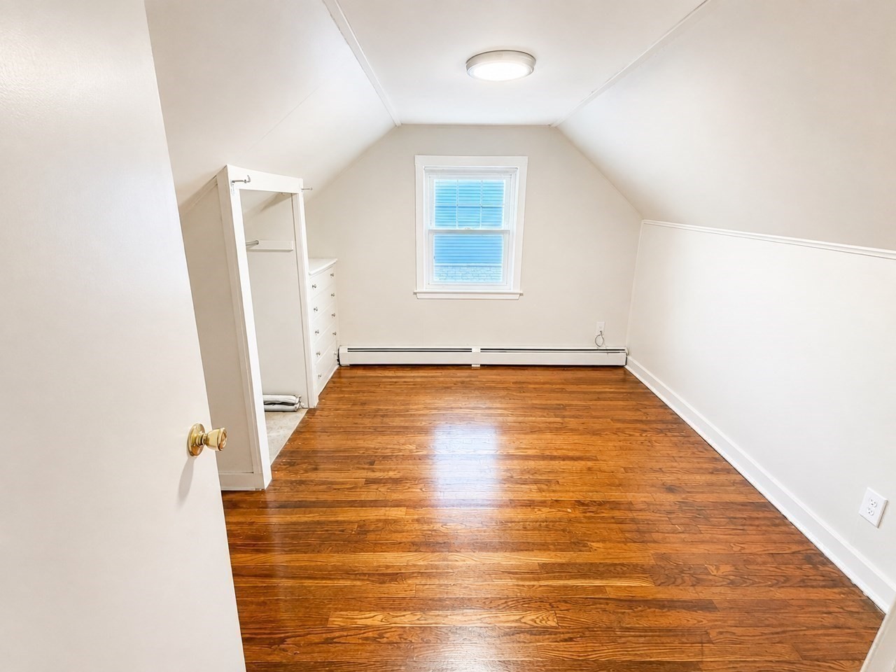 63 Prairie Ave Property Photo 15