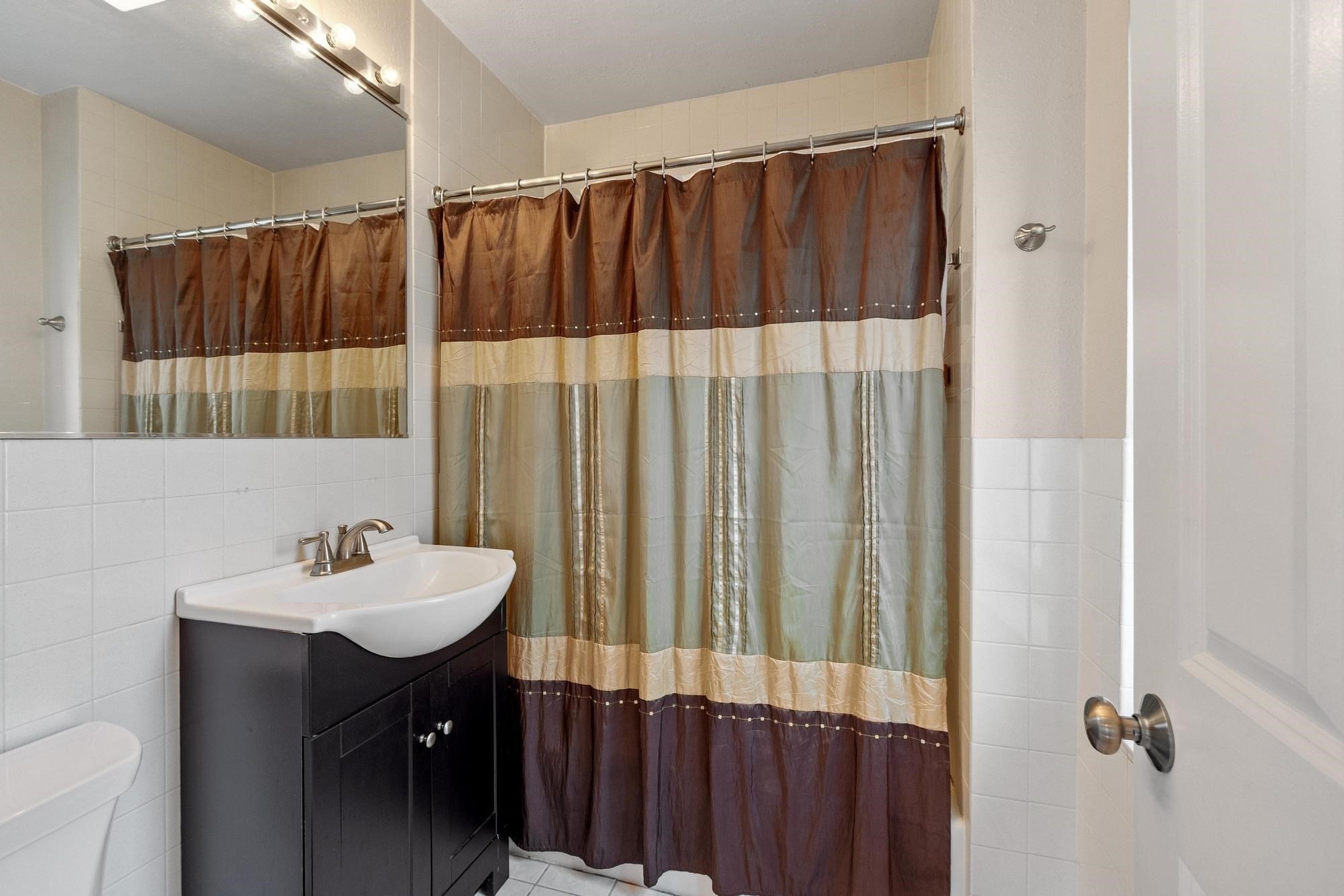 5 Walnut # 5a Property Photo 22