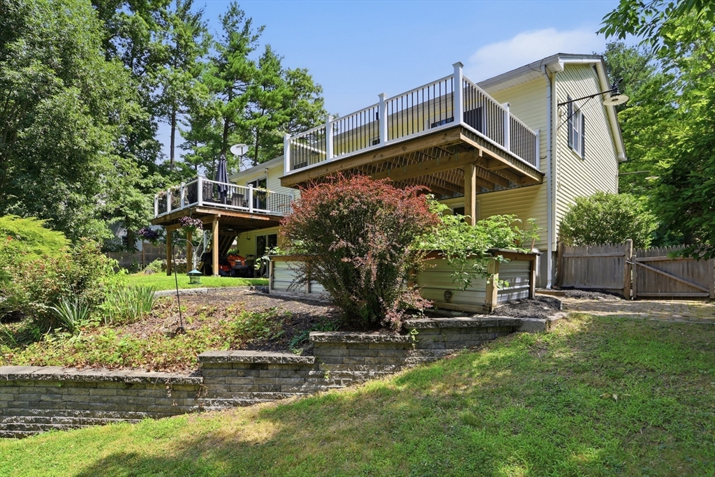22 Mary Dr Property Photo 5