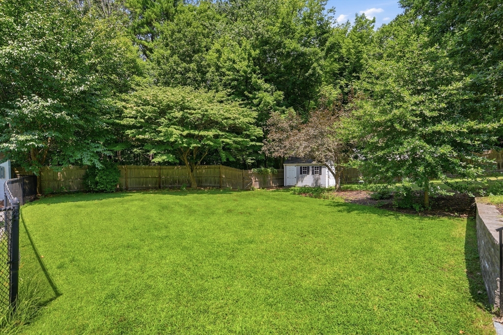 22 Mary Dr Property Photo 8